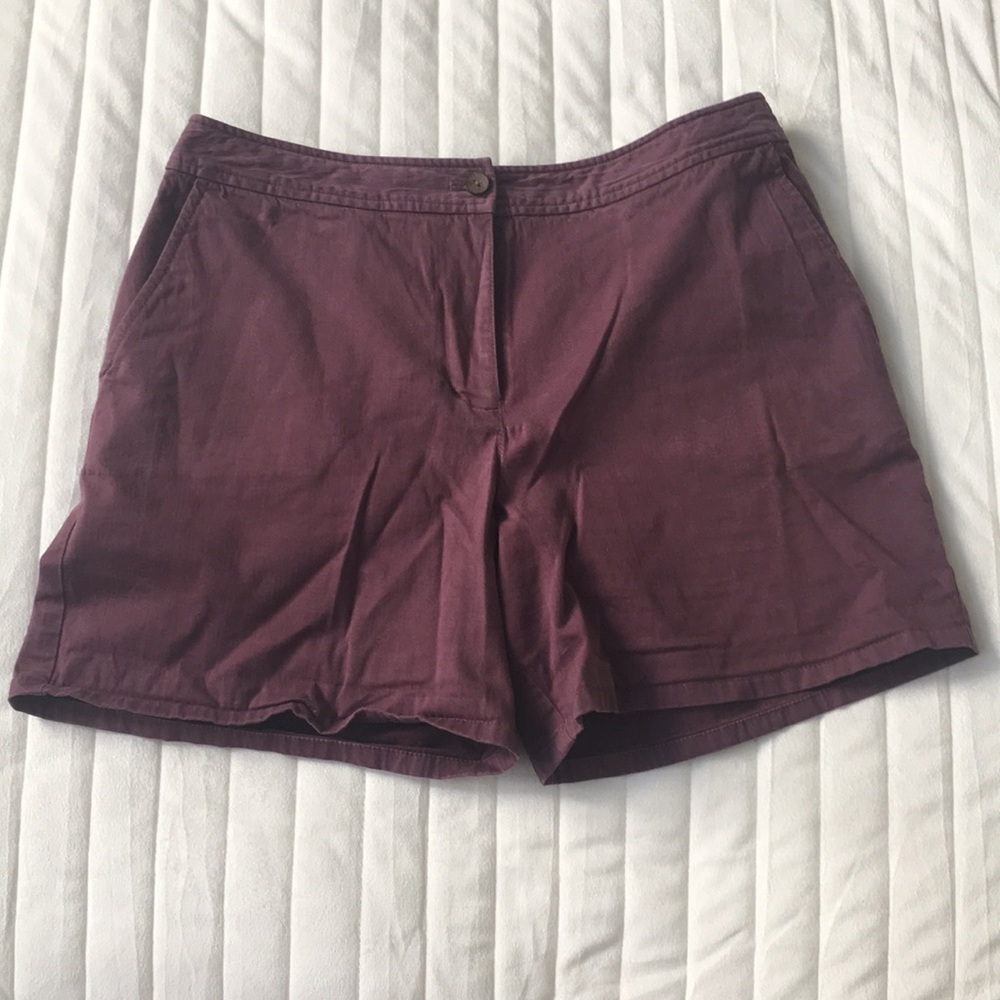Tommy Bahama Women’s Maroon Shorts